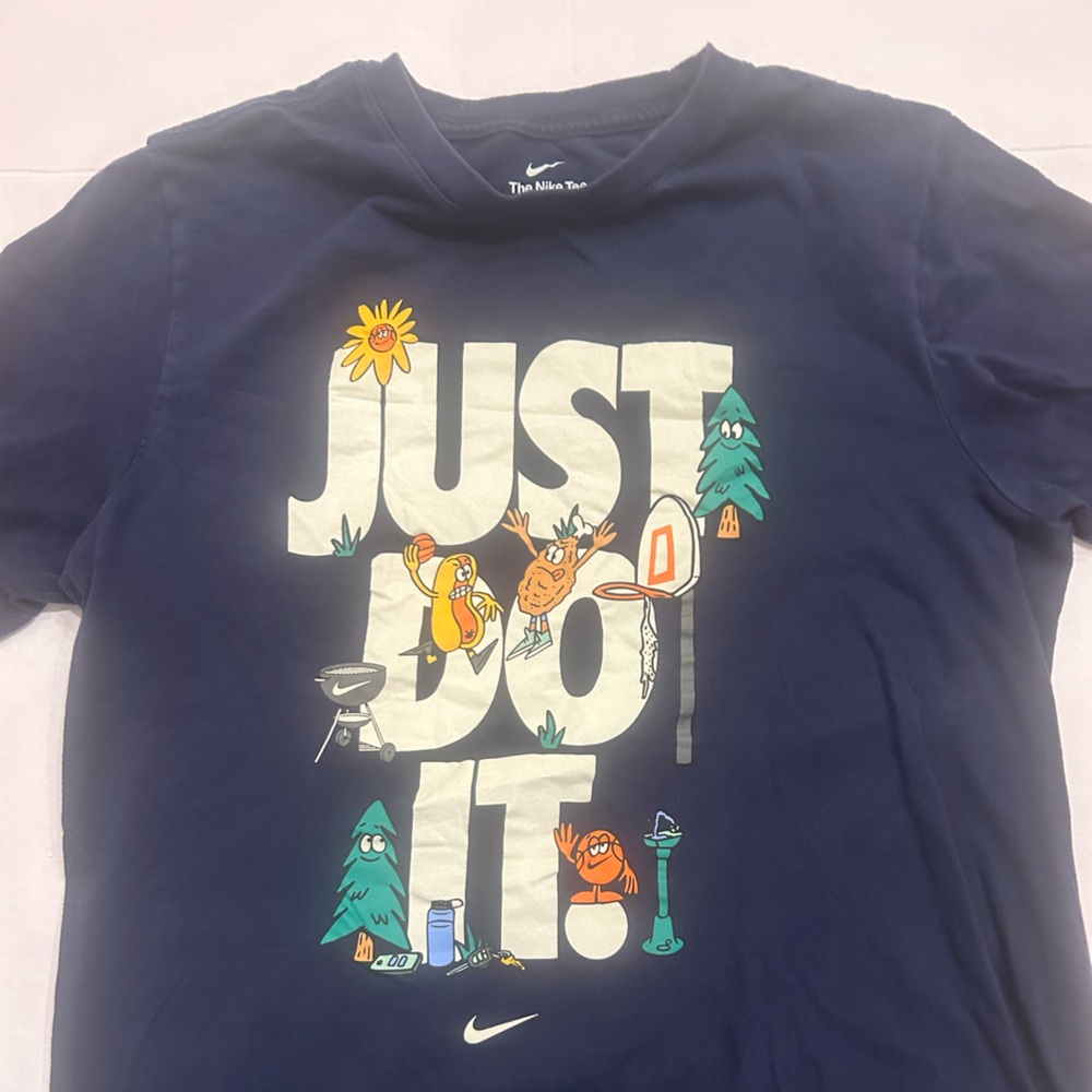 Nike Just Do It" Graphic Tee - Navy
